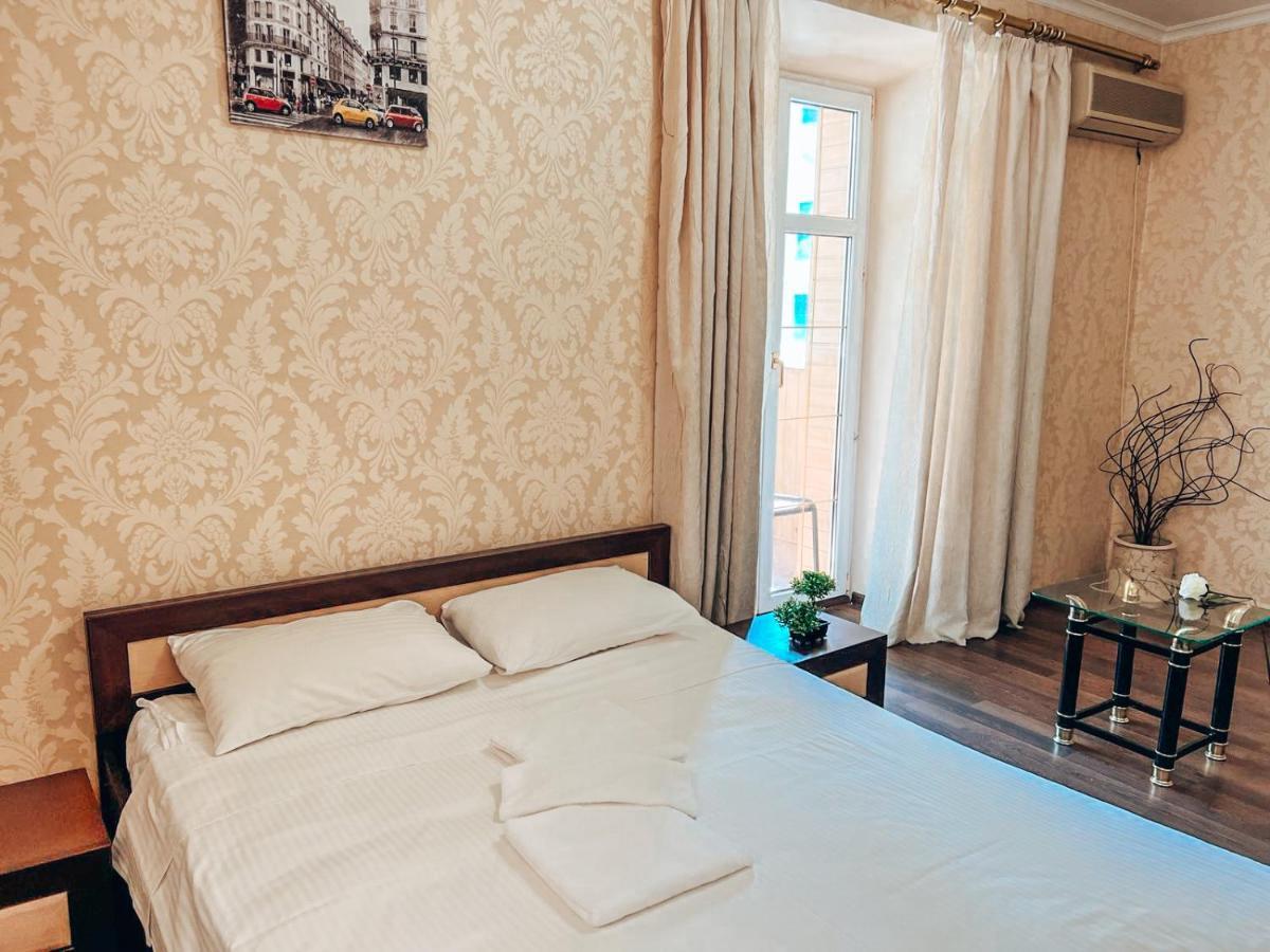 Квартира В Центре Крещатика Киев Екстериор снимка
